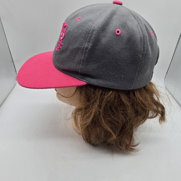 Hello Kitty Hat - Picture 4 of 7